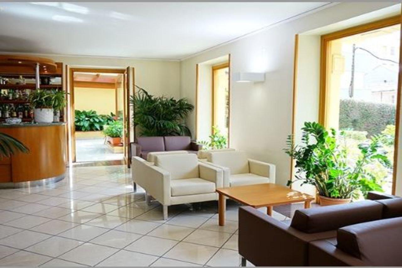 Hotel Careni Villa Italia Finale Ligure Eksteriør billede