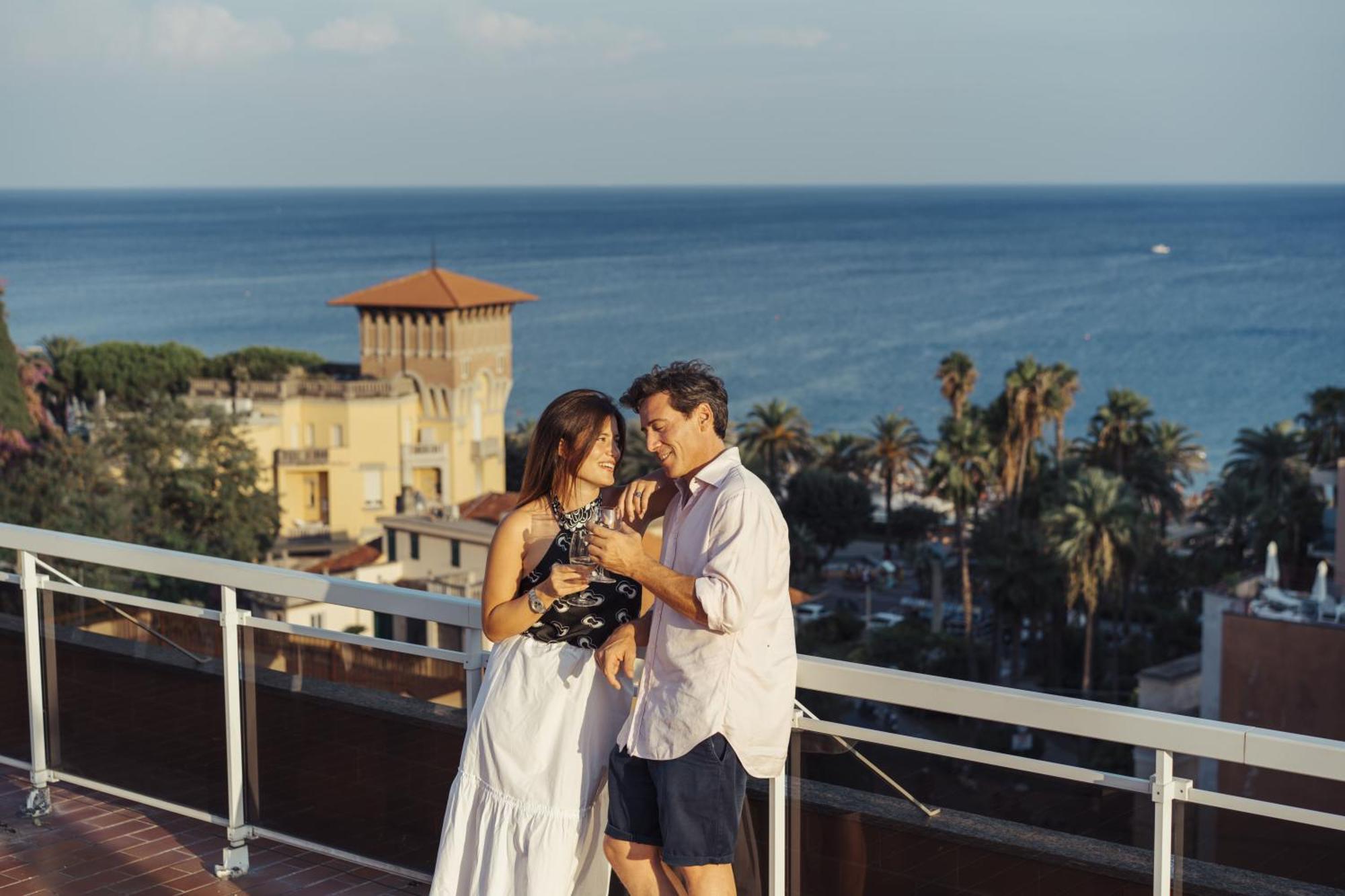 Hotel Careni Villa Italia Finale Ligure Eksteriør billede