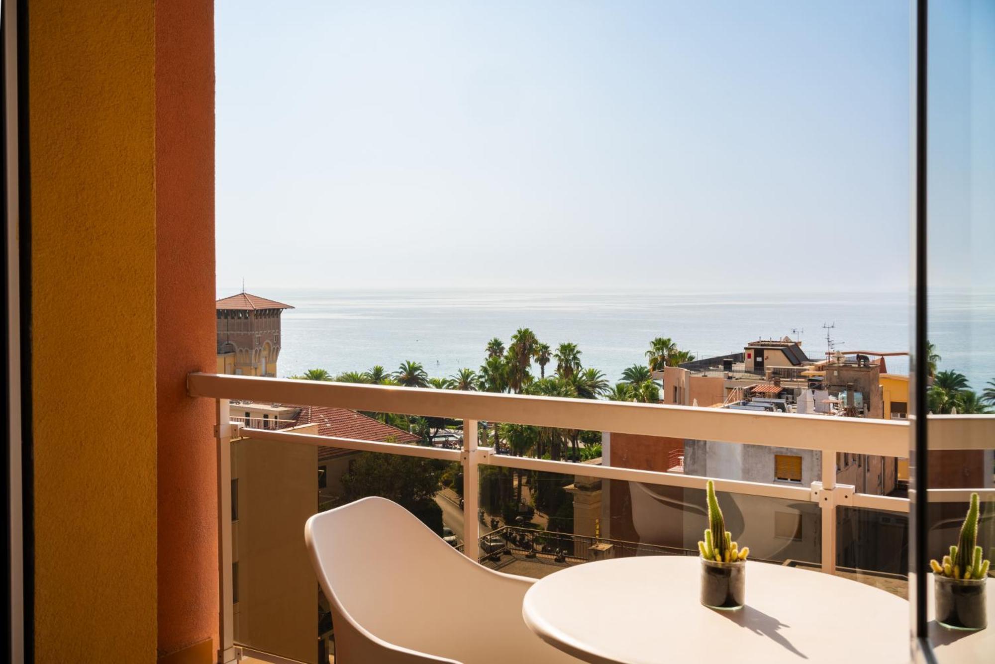 Hotel Careni Villa Italia Finale Ligure Eksteriør billede
