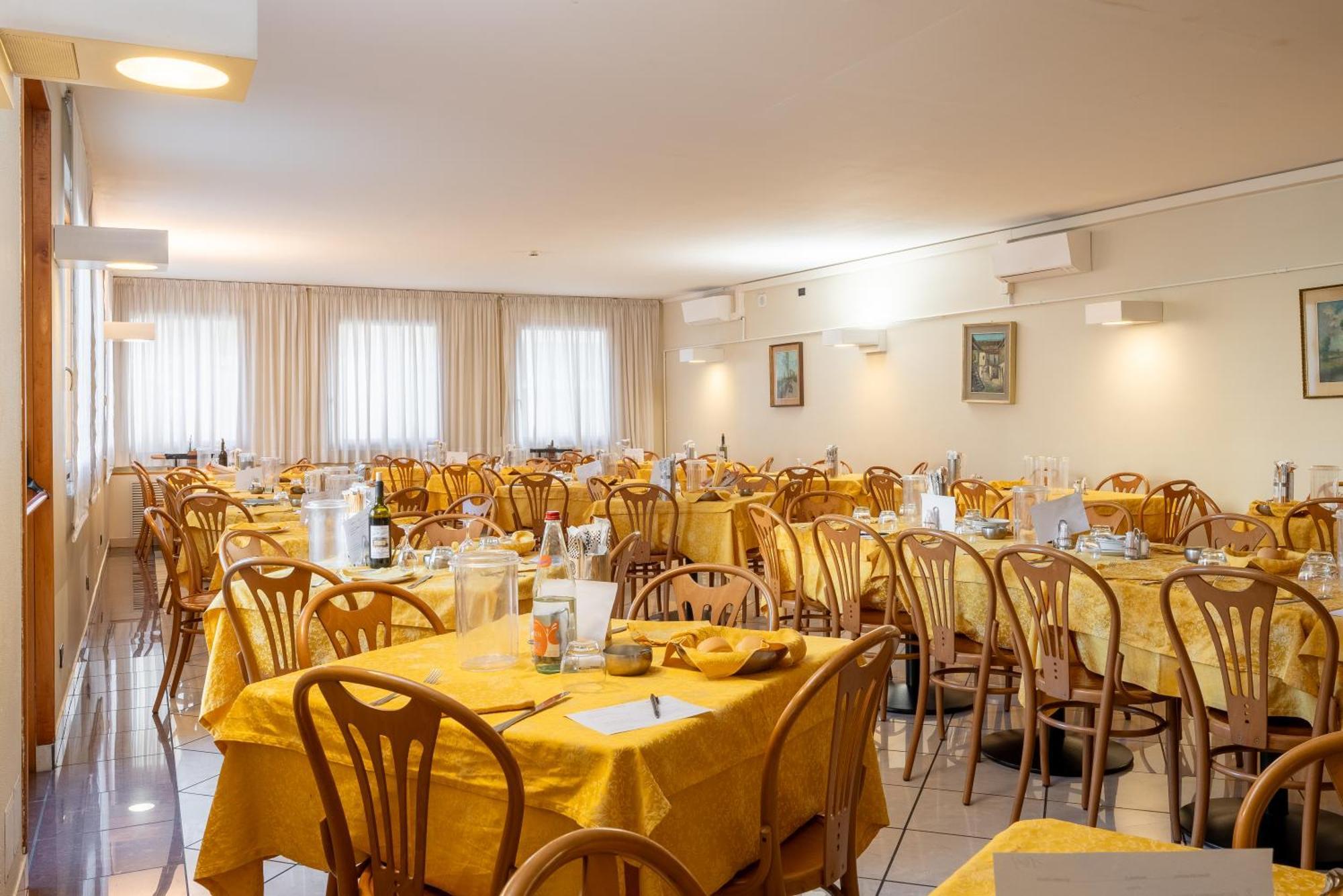 Hotel Careni Villa Italia Finale Ligure Eksteriør billede